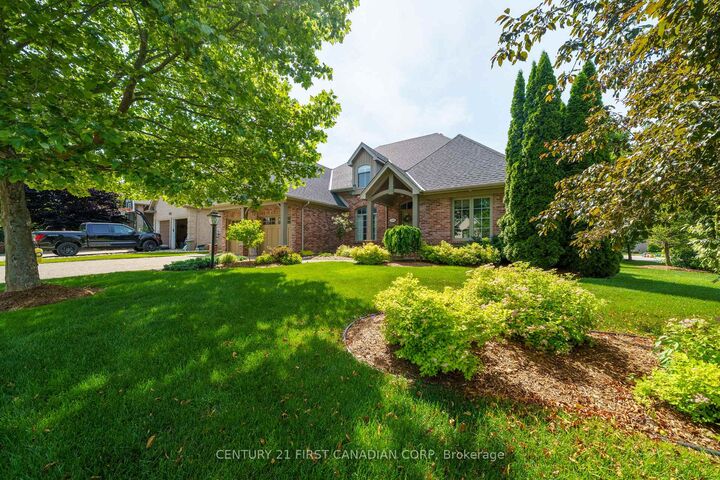 Property Photo:  2091 Valleyrun Boulevard  ON N6G 5M7 