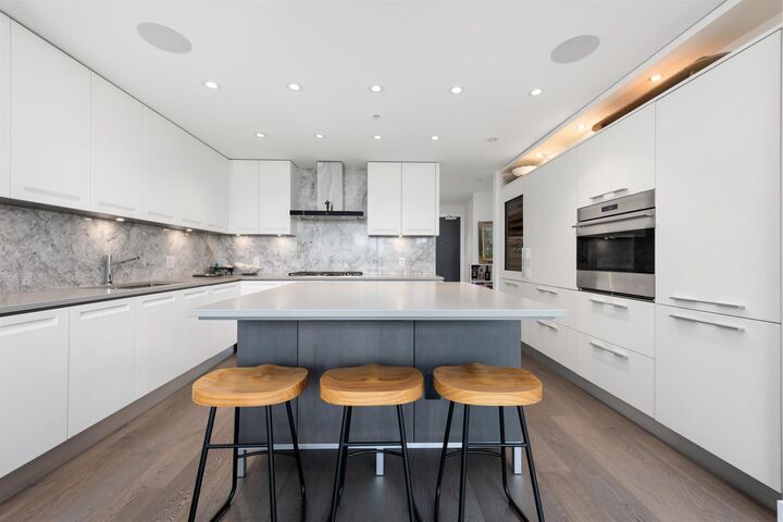6333 W Boulevard 310 — photo 1