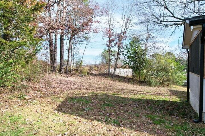 Property Photo:  1204 Tomahawk Circle NW  TN 37312 