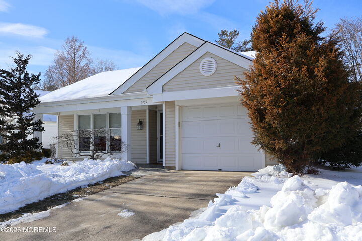 Property Photo:  2409 Coral Leaf Road  NJ 08755 