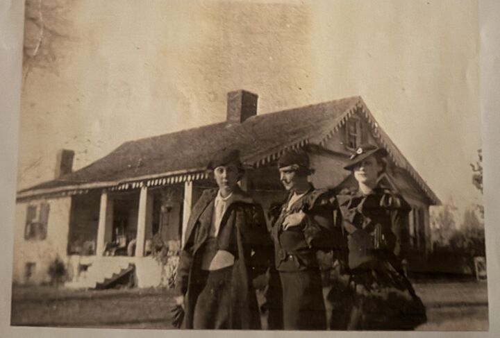 Property Photo: 3138 Richmond Rd TN 37144