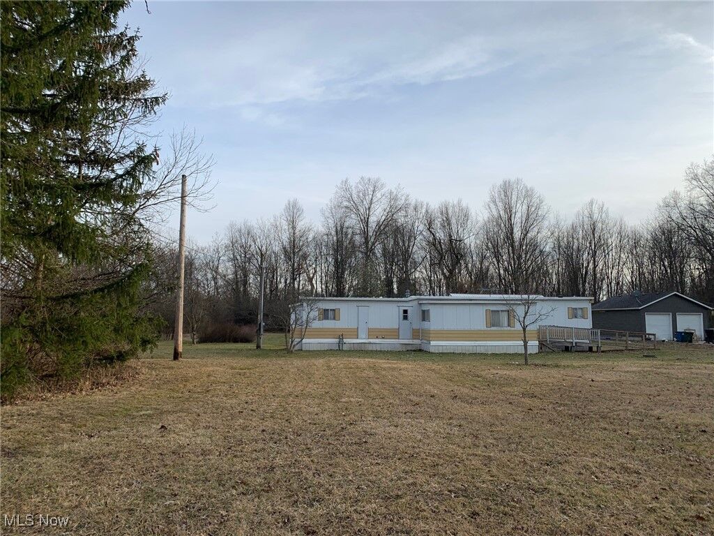 Property Photo:  43915 State Route 511  OH 44074 