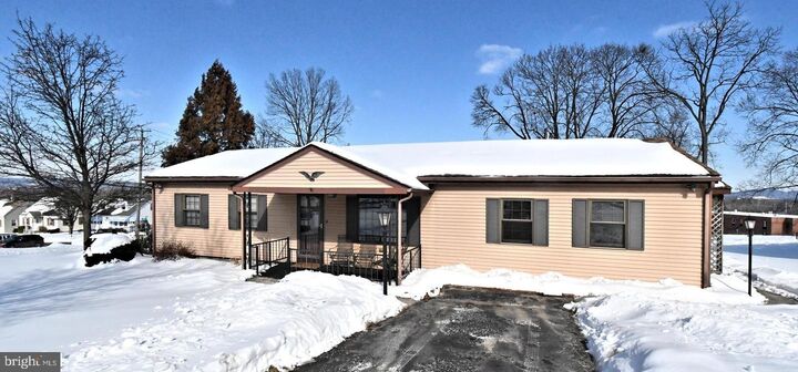 Property Photo:  451 Silver Brook Drive  PA 19508 