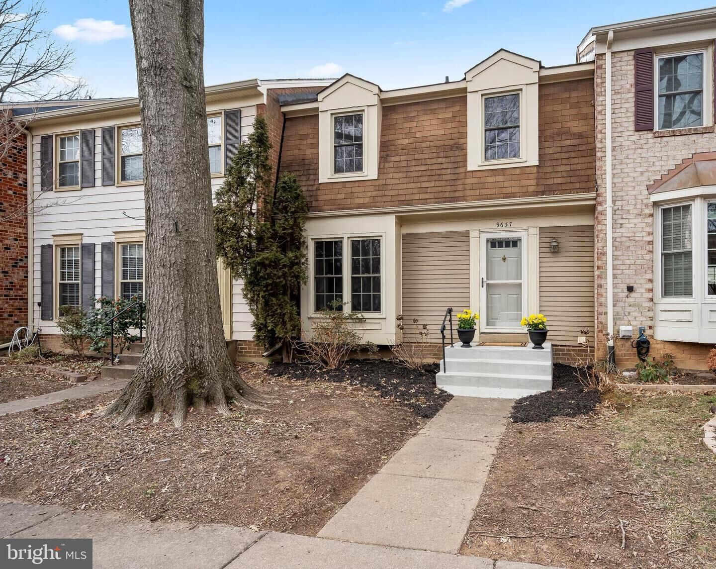 Property Photo:  9637 Scotch Haven Drive  VA 22181 