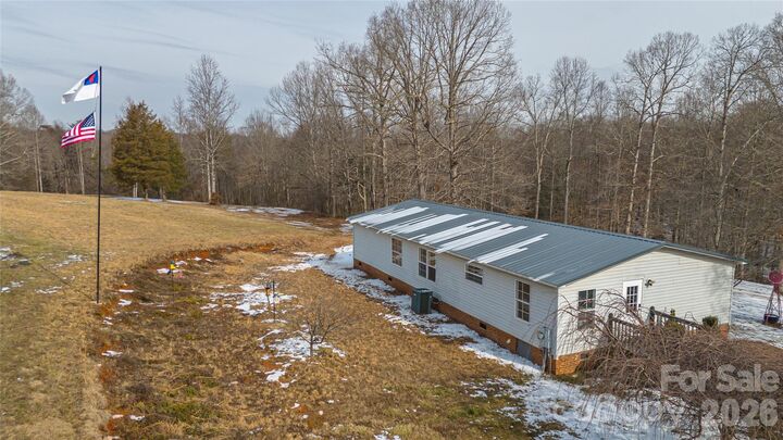 Property Photo:  6611 Prysock Avenue  NC 28612 