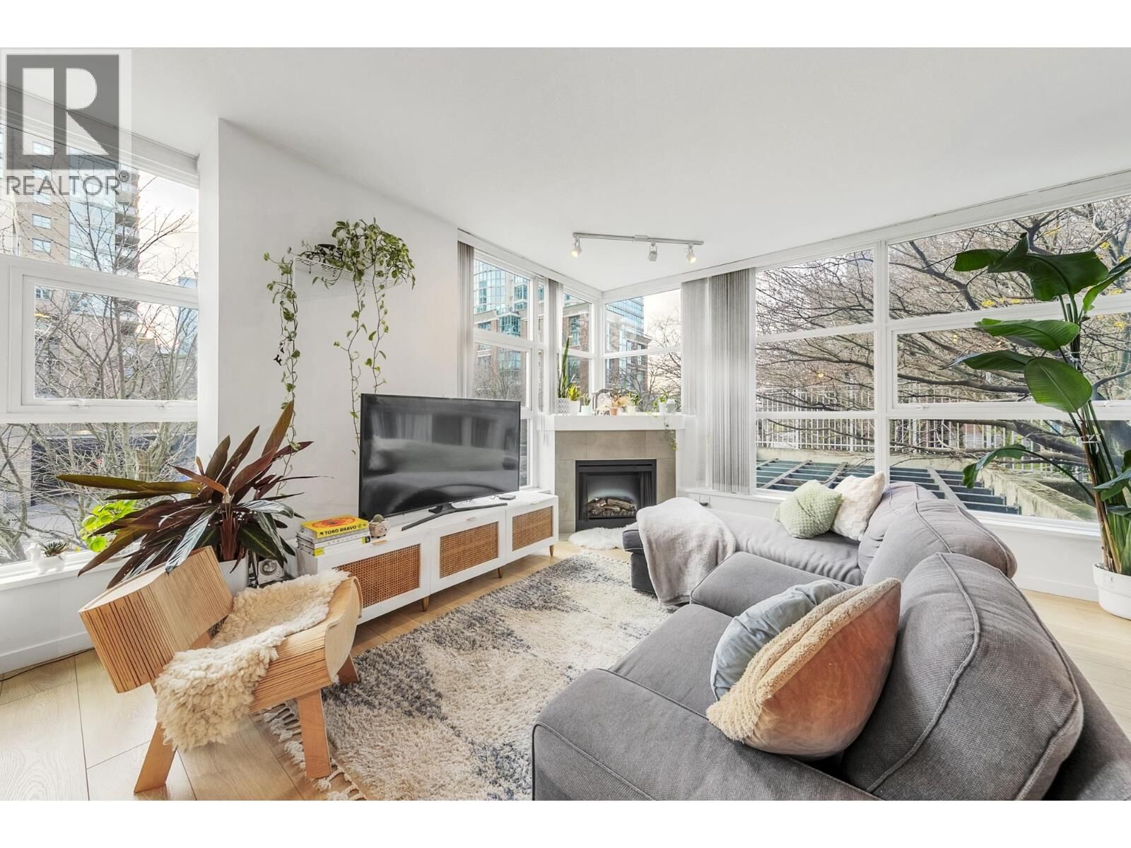 Property Photo:  189 National Avenue 205  BC V6A 4L8 