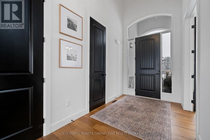 Property Photo:  160 Foxborough Place  ON N0M 2P0 