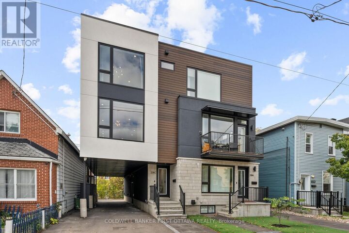 Property Photo: 238 Lebreton Street North C ON K1R 7J3