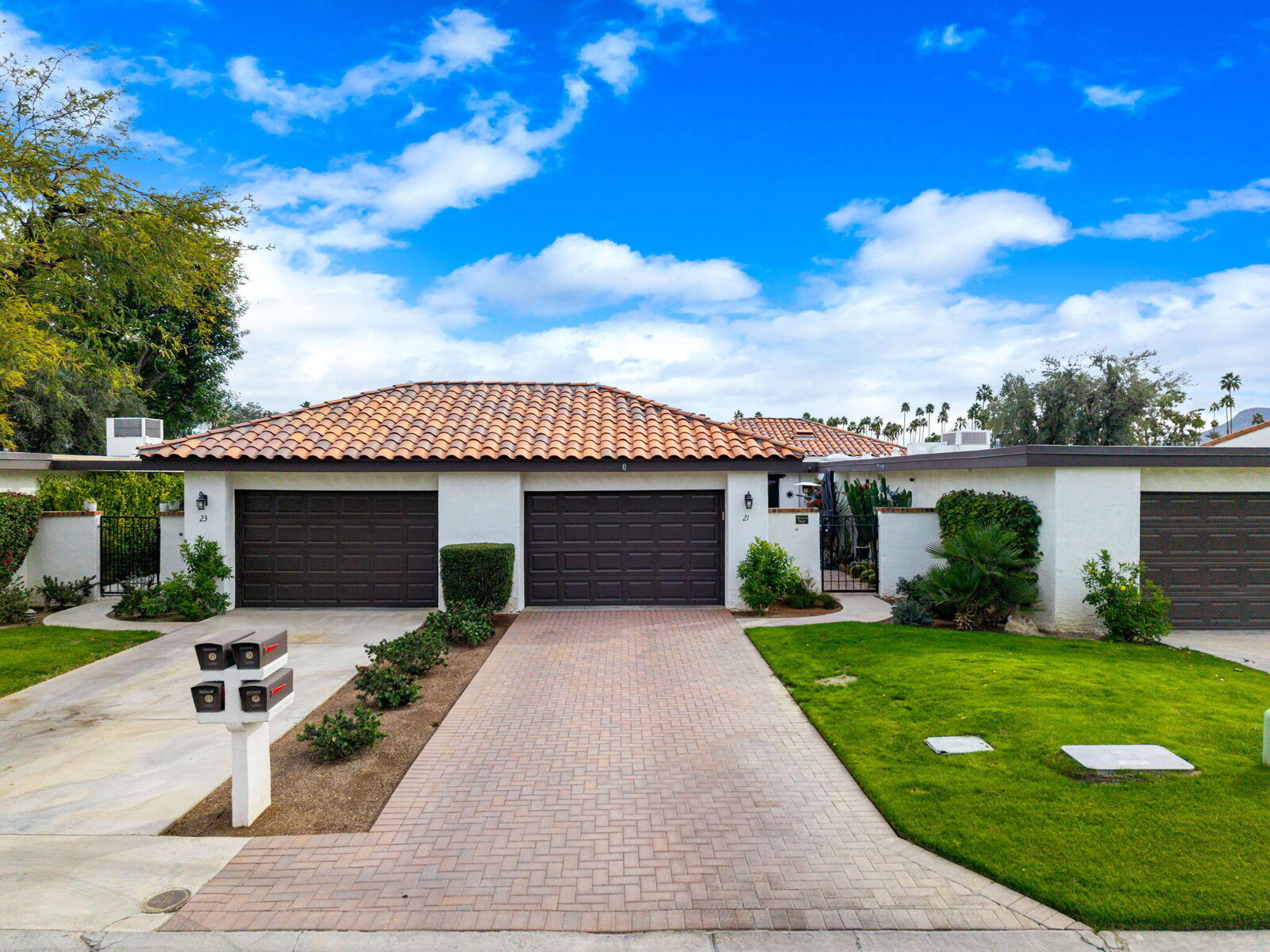 Property Photo:  21 Toledo Drive  CA 92270 