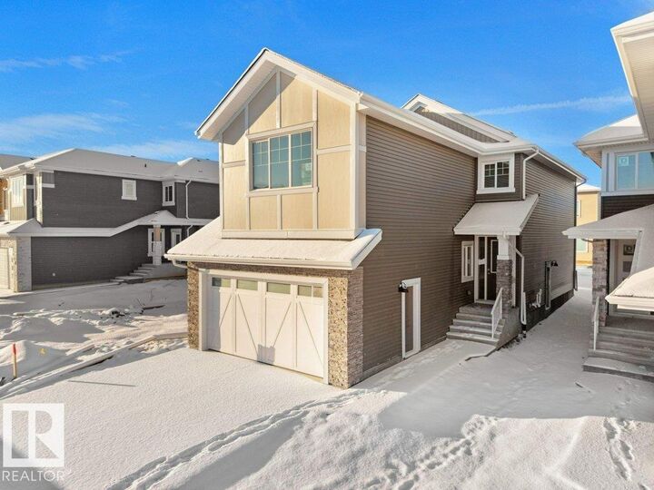 Property Photo:  3310 Chickadee Dr NW  AB T5S 0V5 