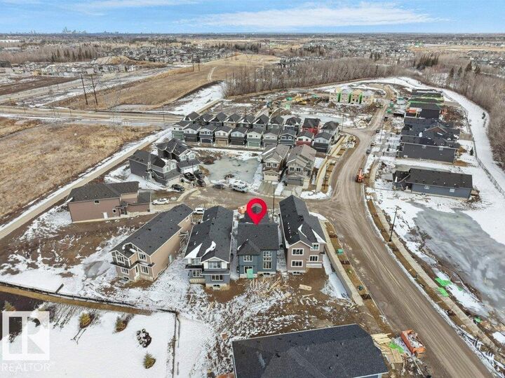 Property Photo:  806 Elderberry Crest NW  AB T6M 3J7 