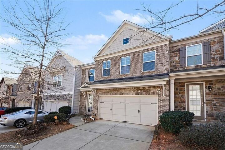 Property Photo: 5822 Keystone Point GA 30058