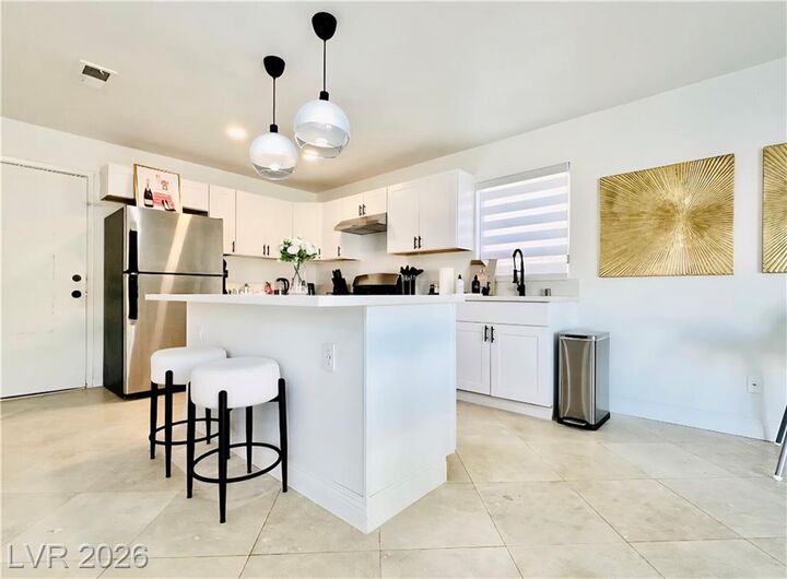 Property Photo: 5984 Emerald Canyon Drive NV 89142