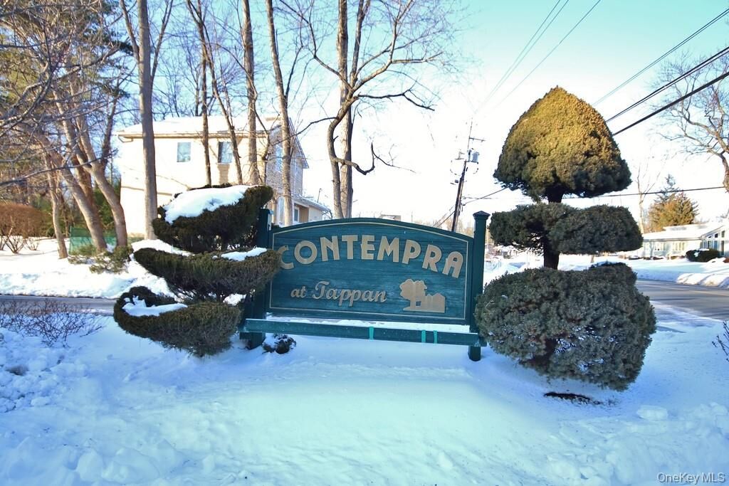 Property Photo:  63 Contempra Circle  NY 10983 