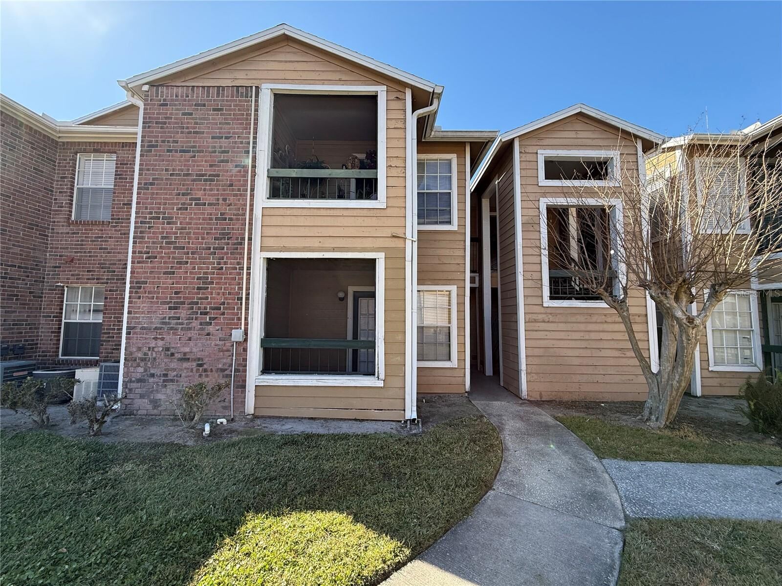 Property Photo:  5500 Devonbriar Way 104  FL 32822 