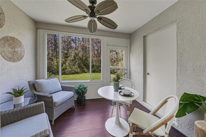 Property Photo:  1219 Kennewick Court  FL 33543 