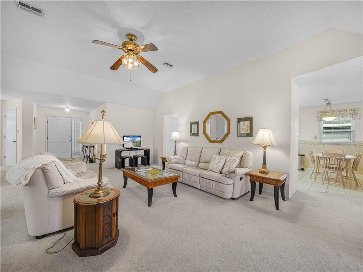 Property Photo:  6087 Seagull Lane  FL 33809 