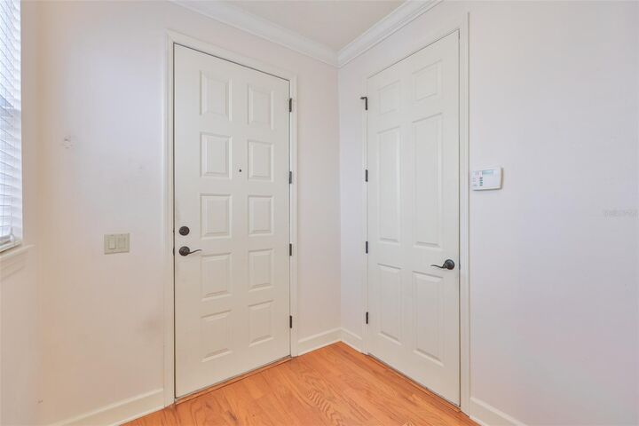 Property Photo:  107 S Packwood Avenue C  FL 33606 