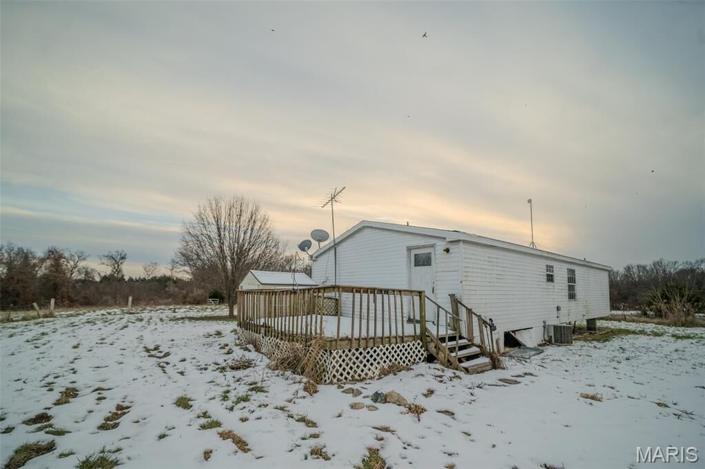 Property Photo:  4250 E Winn Road  MO 65284 