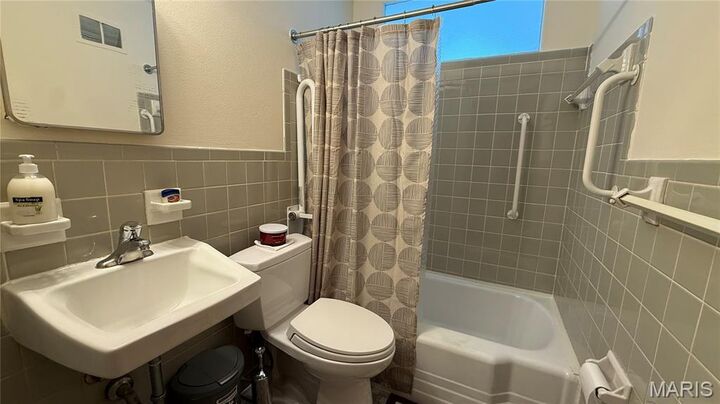 Property Photo:  9834 Glenmont Drive  MO 63123 