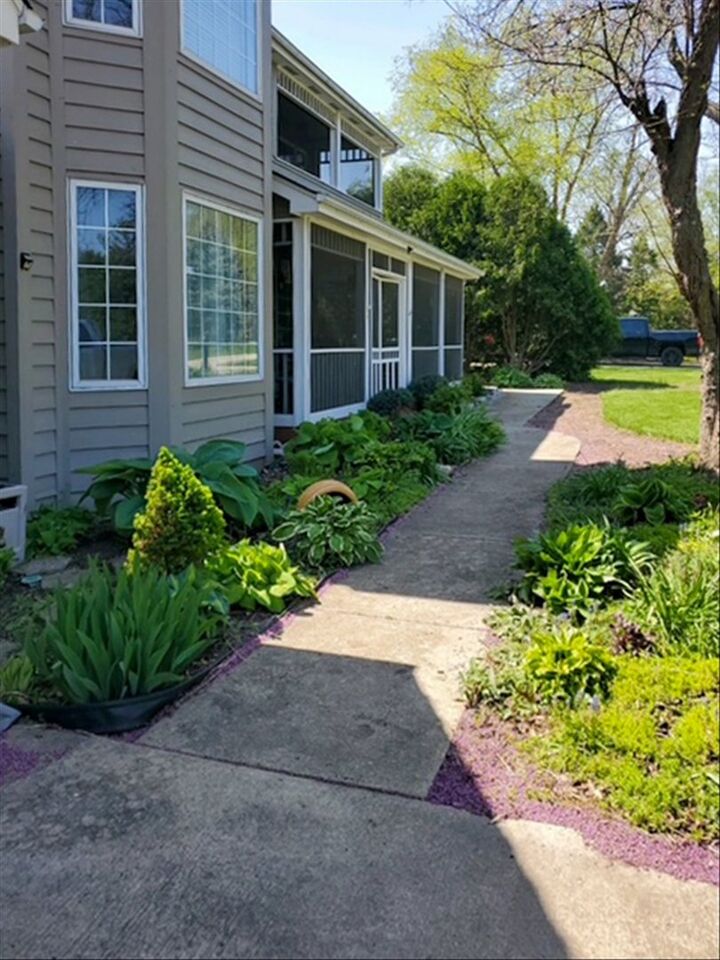 Property Photo:  1307 Cross Creek Road  IL 61853 