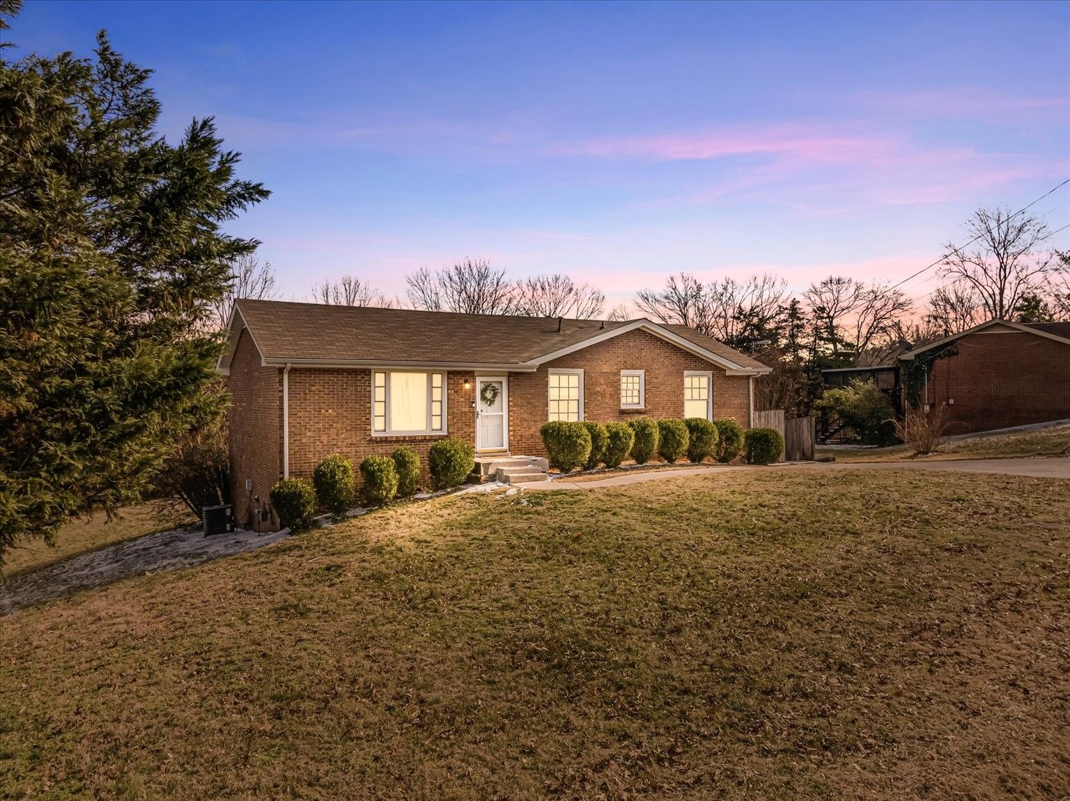 Property Photo:  336 Cedarmont Dr  TN 37211 