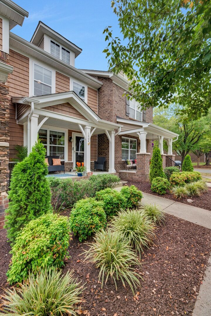 Property Photo:  1404 Riverbrook Dr  TN 37076 