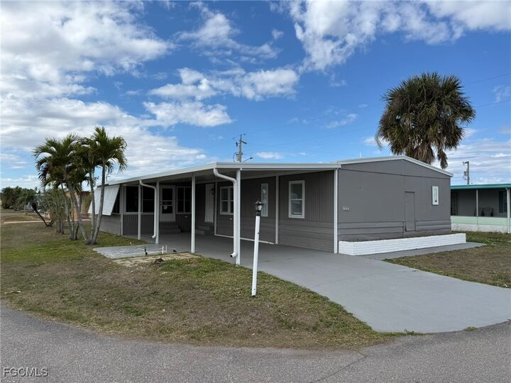 Property Photo:  14703 Tea Party Lane  FL 33917 