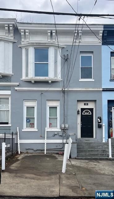 Property Photo: 110 Peabody Place NJ 07104