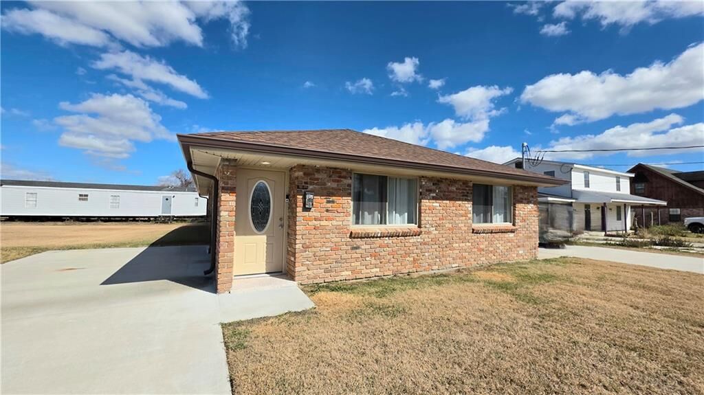 Property Photo:  117 Beta Street B  LA 70037 