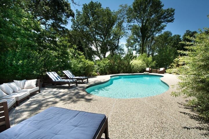 Property Photo: 38 Lauren Ln MA 02066