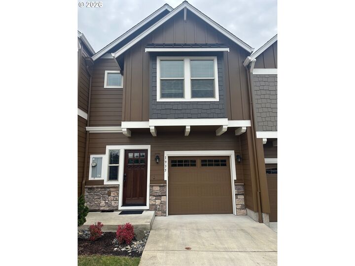 Property Photo:  1935 NW Sage St  WA 98607 