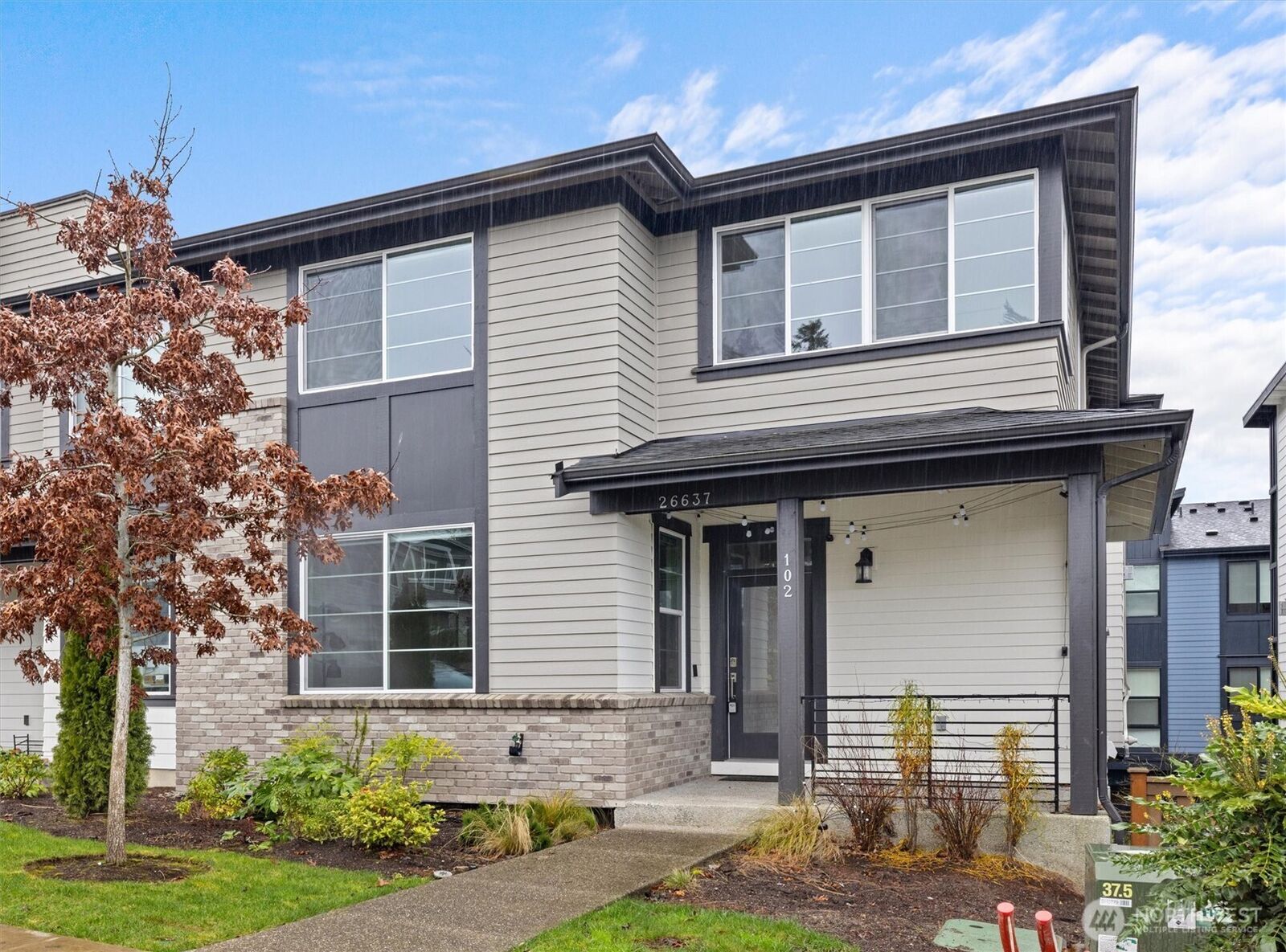 Property Photo:  26637 NE Boyd Way 102  WA 98019 