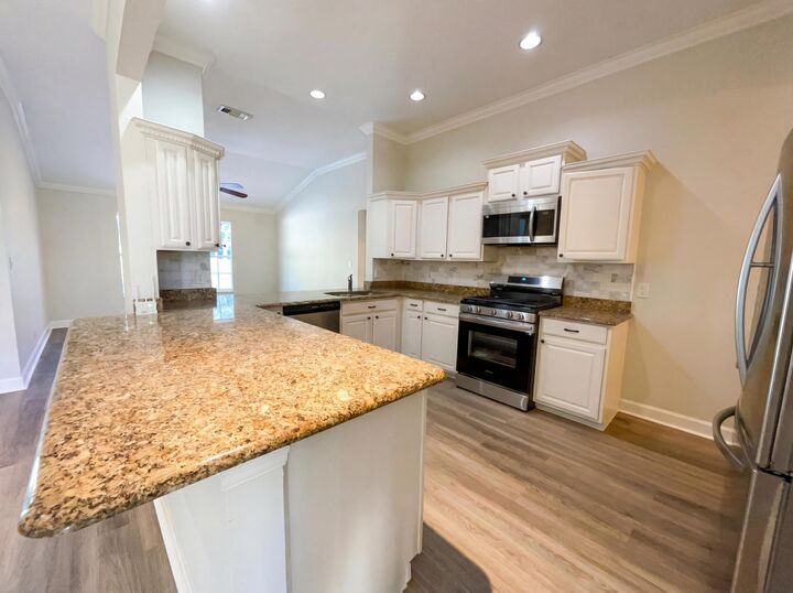 Property Photo:  8333 Bowie Way  FL 33467 