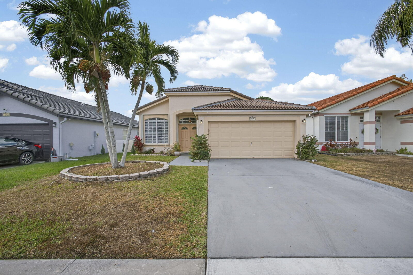 Property Photo:  765 Lake Wellington Drive  FL 33414 