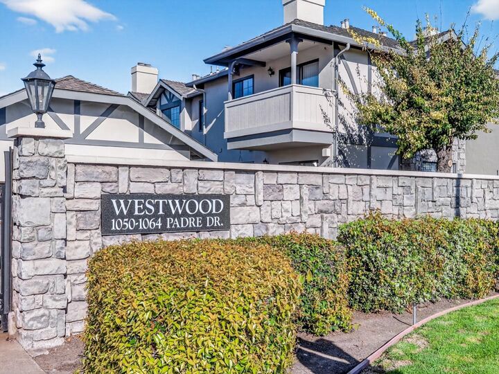 Property Photo:  1056 Padre Drive 4  CA 93901 