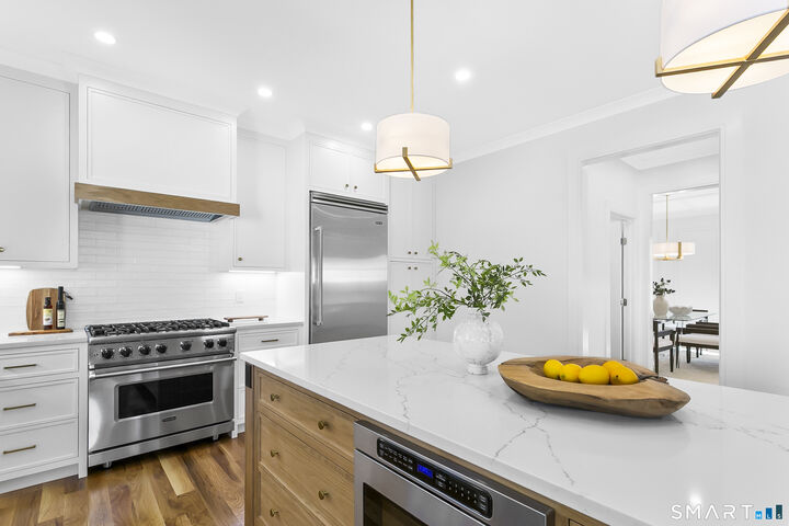 Property Photo:  68 Figlar Avenue  CT 06824 