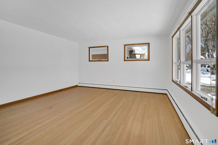 Property Photo:  7 Lockwood Street  CT 06234 