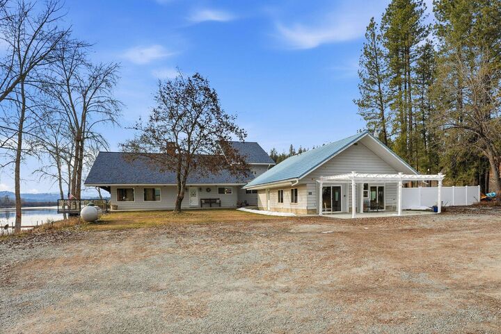 Property Photo:  6201 A S Leclerc Rd  WA 99156 