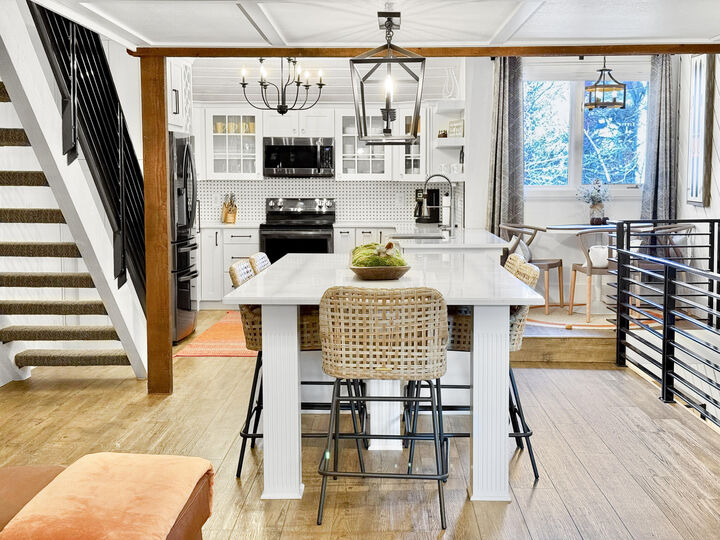 Property Photo:  2787 Sunburst Condo Dr  ID 83353 