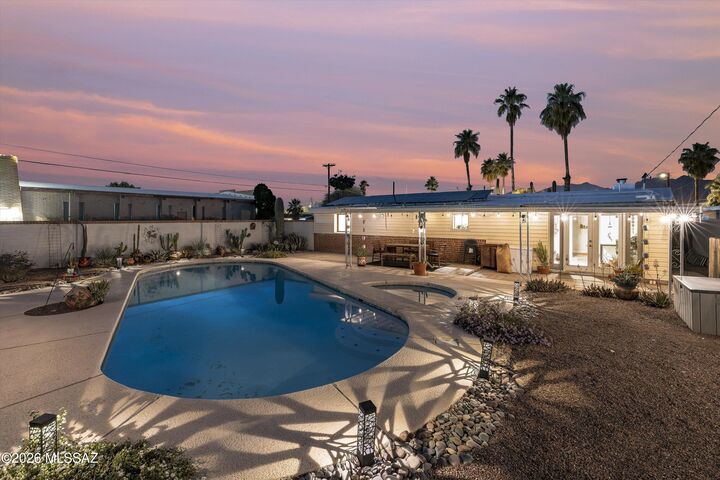 Property Photo:  5602 E 1st Street  AZ 85711 