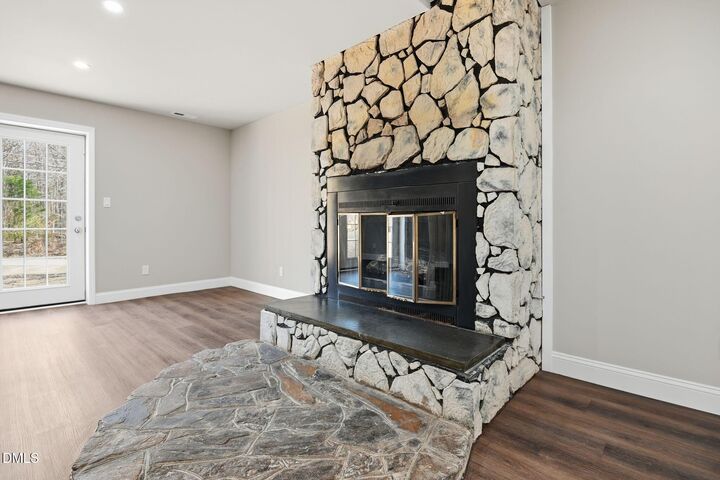 Property Photo: 5595 Rockford Drive NC 27370