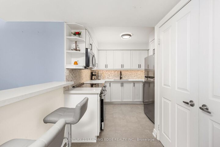 Property Photo:  2199 Sixth Line 206  ON L6H 5V3 