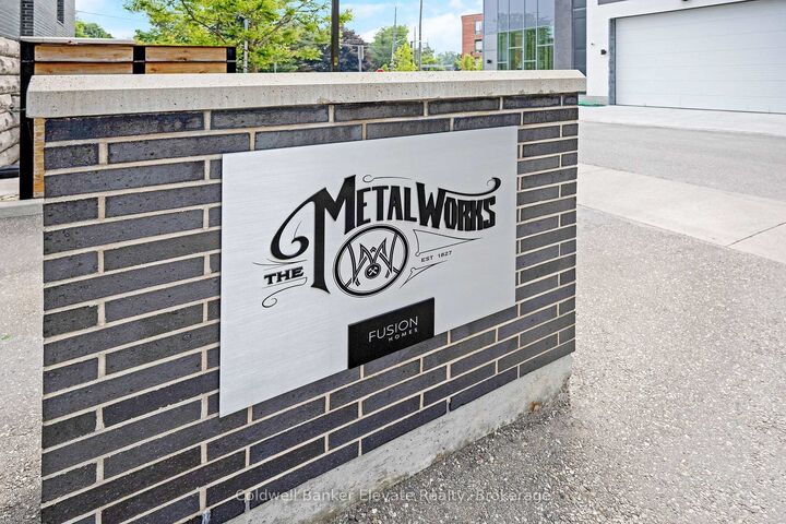 Property Photo:  73 Arthur Street S 209  ON N1E 0S6 