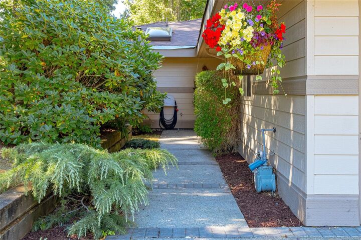 Property Photo:  1283 Roberton Blvd  BC V9P 2P8 