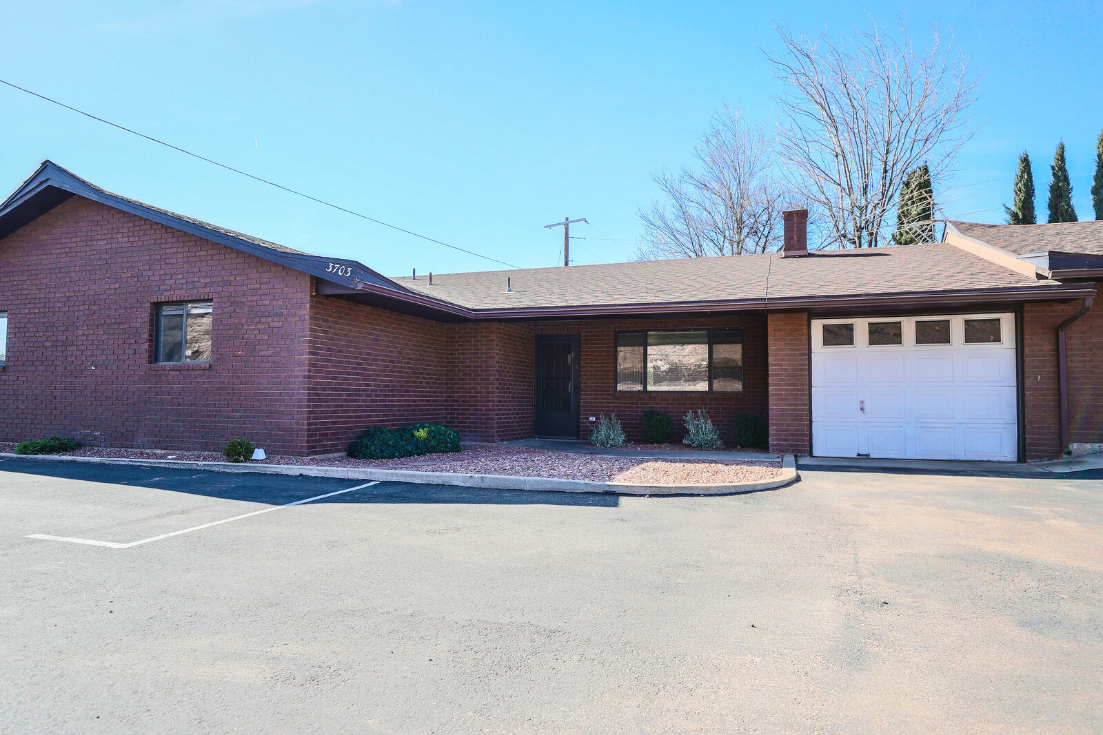 Property Photo:  3703 Gates Cir  UT 84765 