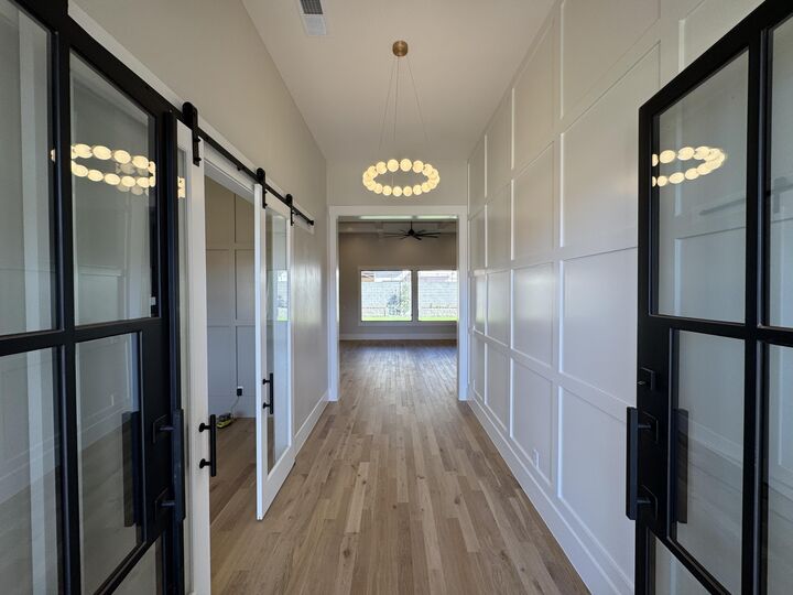 Property Photo:  367 E Sidbury Rd  UT 84780 