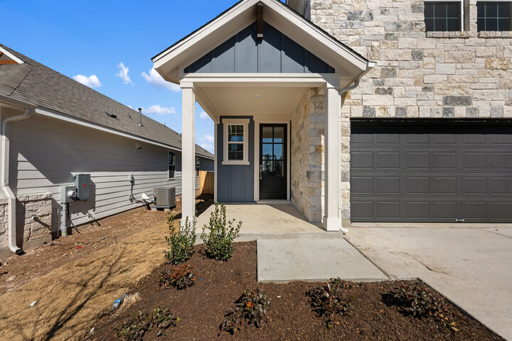 Property Photo: 245 Ranier Way TX 78620