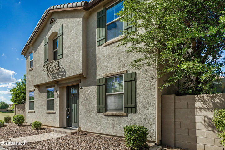 Property Photo:  468 N Ranger Trail  AZ 85234 