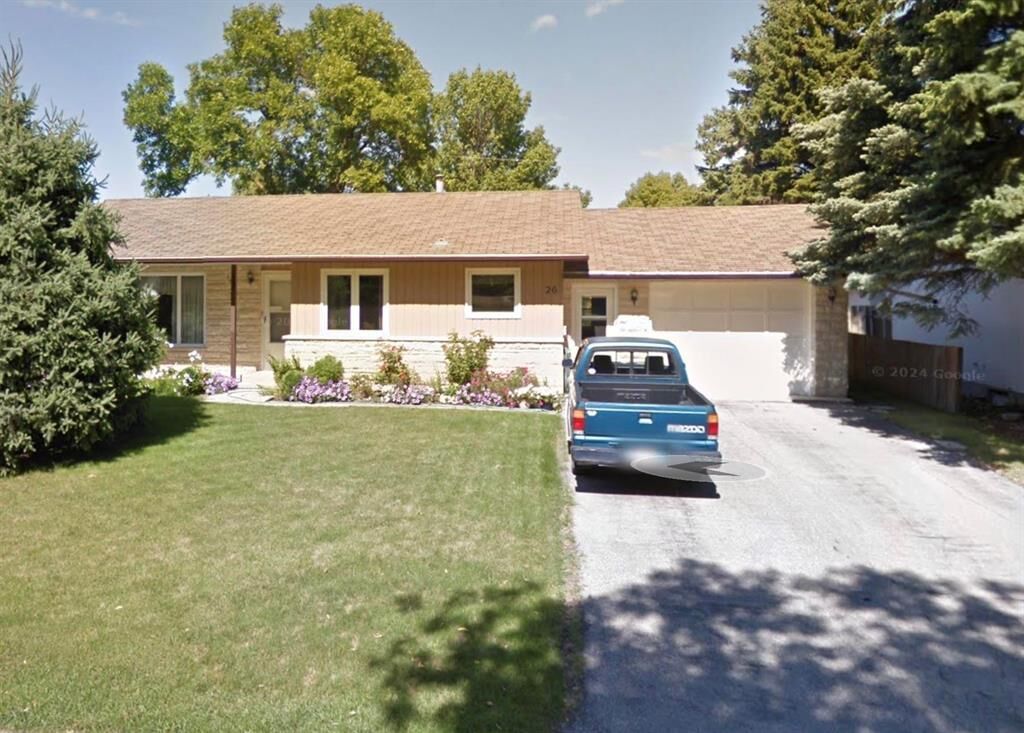 Property Photo:  26 Pine Crescent  MB R5G 0G7 